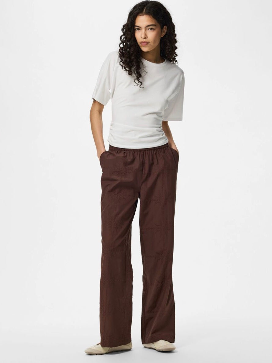 Pantalón bordado PCPIPPA de Pieces