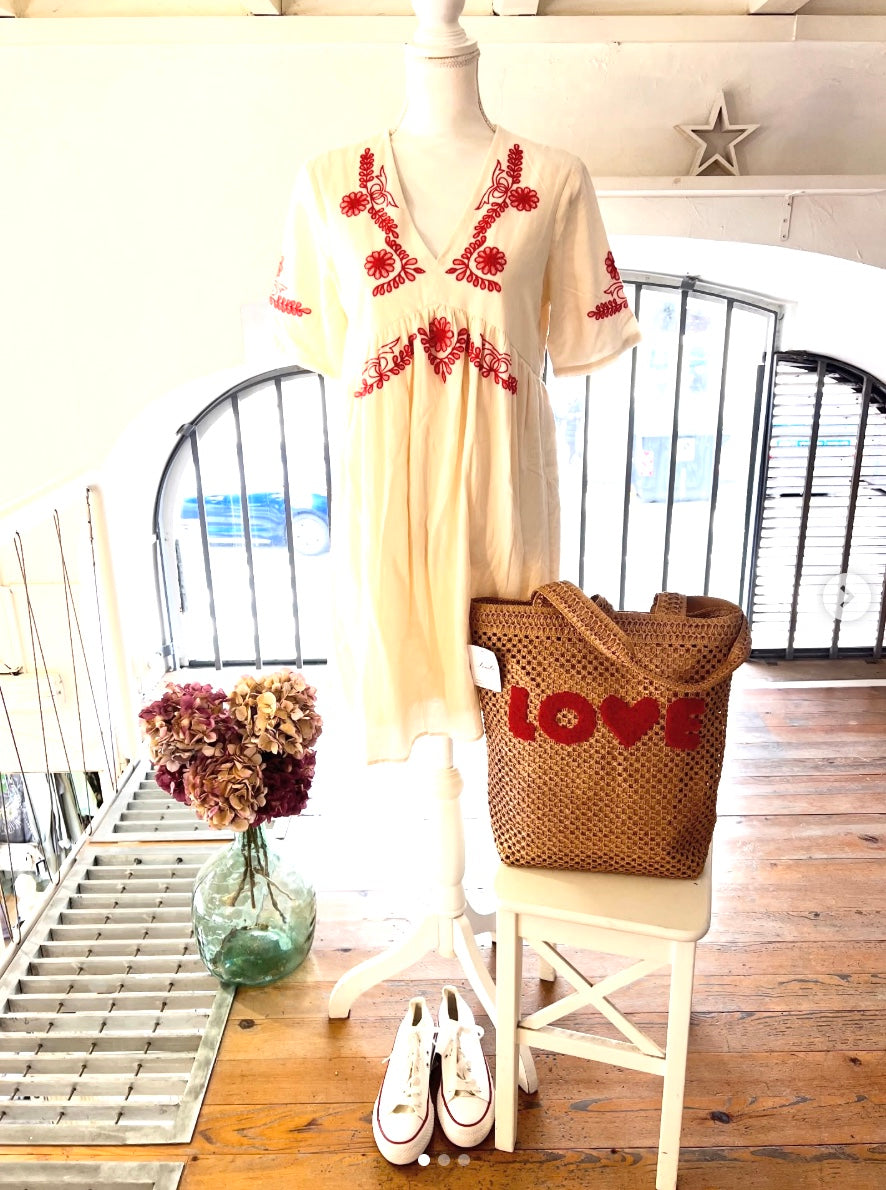 Vestido Bordado PCSILLA de Pieces